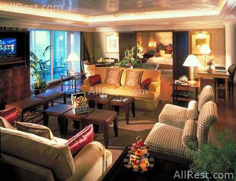 Taj Palace Hotel 16